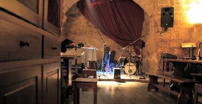 UEFFILO ENOJAZZ CLUB