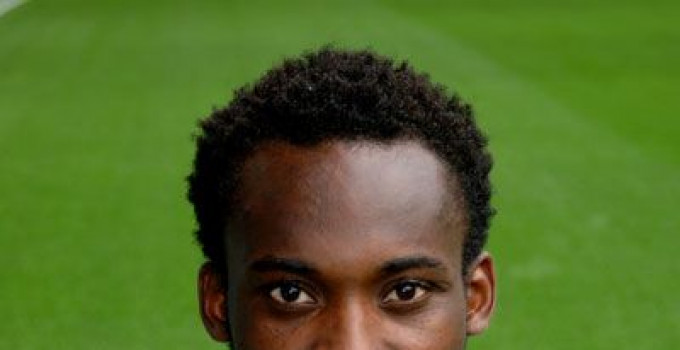 Ritorna consigli per gli acquisti:MICHAEL ESSIEN(Chelsea)