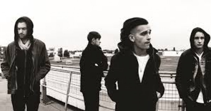 THE 1975