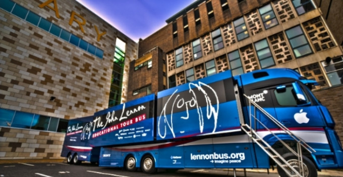 Transita anche in Italia il John Lennon Educational Tour Bus