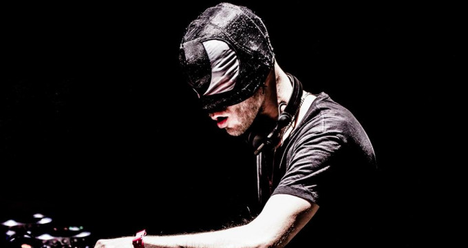 THE BLOODY BEETROOTS - CHAOS & CONFUSION
