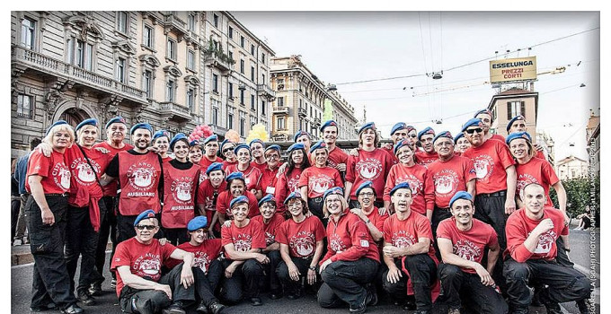 Il Natale solidale dei City Angels in Stazione Centrale a Milano