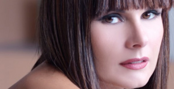 Silvia Mezzanotte: con i Matia Bazar per “Dvd live 40th Anniversary Celebration” e da solista per “Rosso Mille Miglia"
