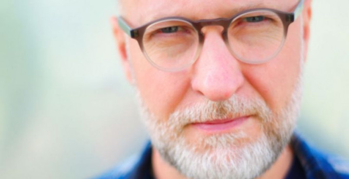 BOB MOULD, 'Patch the Sky' - Disponibile dal 25 marzo il nuovo album dell'ex cantante e chitarrista degli Husker Du