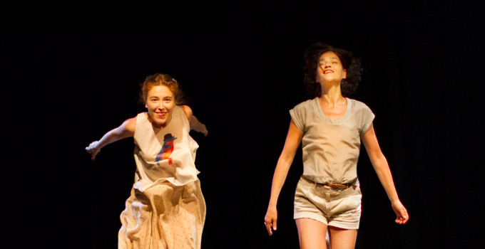 INSULTI AL PUBBLICO, sab 10/3 Teatro delle Donne (Firenze) - CHIARA CASELLI e LYDIA GIORDANO in scena il testo di Peter Handke