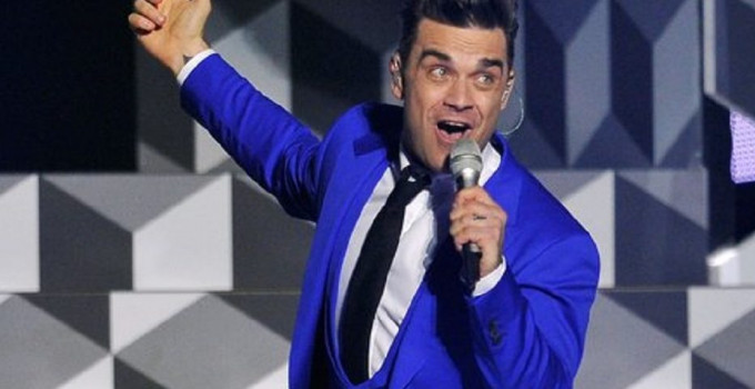 Robbie Williams si esibirà alla cerimonia di apertura dei Mondiali di calcio 2018
