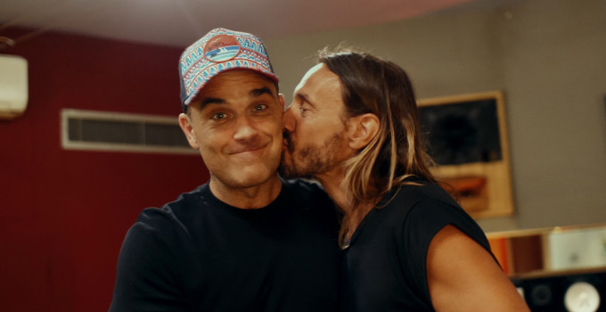 BOB SINCLAR FEAT. ROBBIE WILLIAMS - Electrico Romantico. UNA VERA BOMBA PER QUESTO INIZIO 2019! UNA COLLABORAZIONE SPECIALE