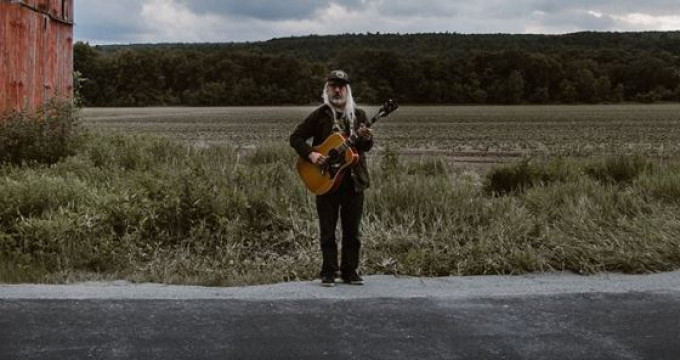 J Mascis