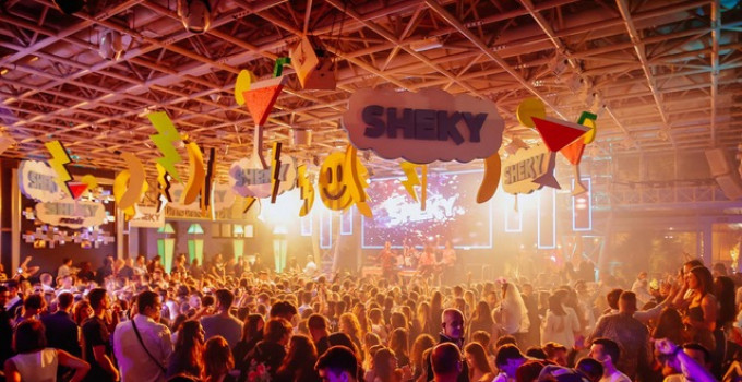 Villa Bonin: 31/5 Magika, 1/6 Sheky Flower Festival... E il 7/6 Tommy Vee & Mauro Ferrucci b2b per Flight (…)