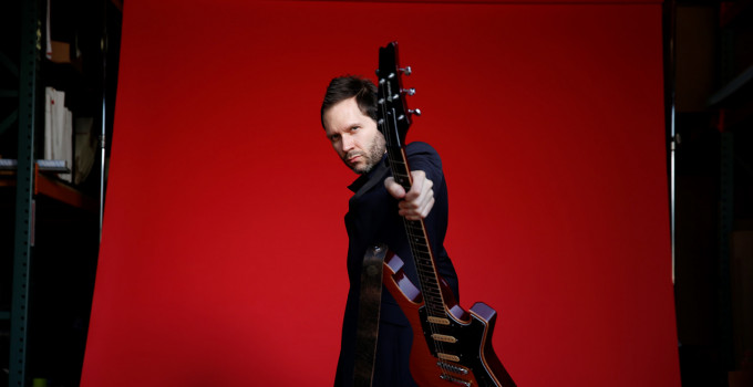 PAUL GILBERT   UNA DATA IN ITALIA PER IL CHITARRISTA DEI MR BIG