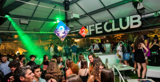 6/9 SuperHero Be Stupid Night fa muovere Life Club - Rovetta (BG)