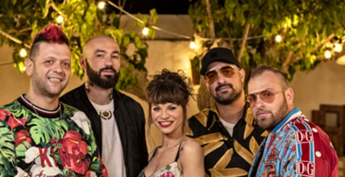 BOOMDABASH e ALESSANDRA AMOROSO - vincono con "MAMBO SALENTINO" - power hits estate 2019-decretato tormentone dell'estate