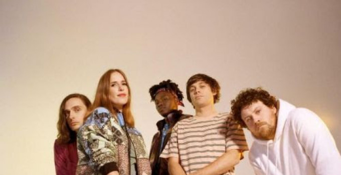 METRONOMY | "Metronomy Forever" | out now + video