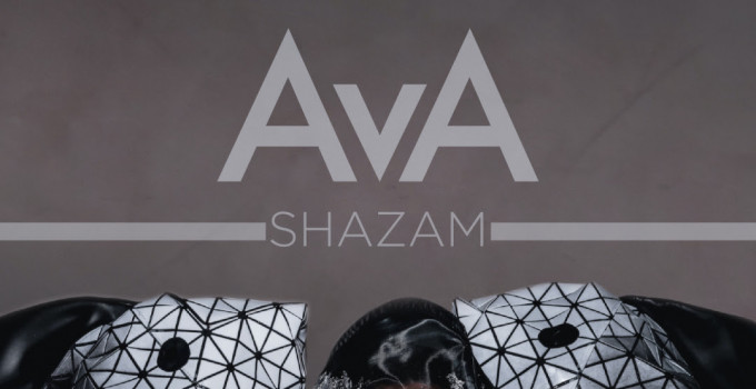 AvA - Esce IL NUOVO SINGOLO "SHAZAM", che anticipa l’album “LO SQUALO”. AvA è la prima a proporre il moombahton in italiano