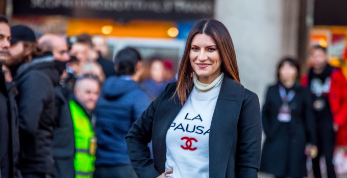 LAURA PAUSINI vince il prestigioso Premio alla carriera nella categoria Golden ai LOS40 MUSIC AWARDS