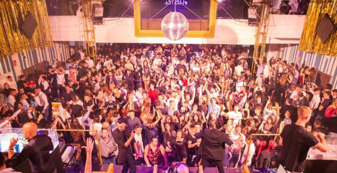 Weekend easy all'Hotel Costez - Cazzago (BS), 90 Wonderland e Capodanno 2020 al #Costez di Telgate (BG)