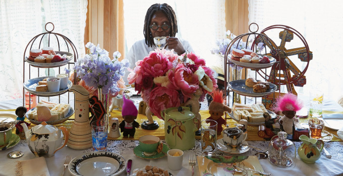 Whoopi Goldberg alla Libreria Palazzo Roberti.  Unico firmacopie in Italia in libreria con “The Unqualified Hostess”.