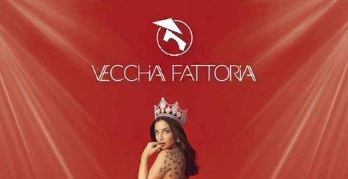 Elettra Lamborghi fa scatenare Vecchia Fattoria - Belvedere Marittimo (CS)