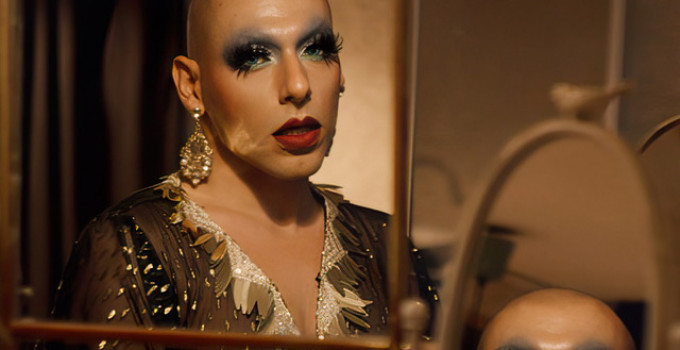 Dopo l'esperienza a Drag Race Italia, NARCISO lancia “MAKE UP”,