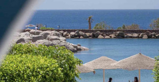 Domina Coral Bay - Sharm: feste di fine 2022 con l'arte di Carolina Pascari e i party di The Beach Luxury Club On The Snow