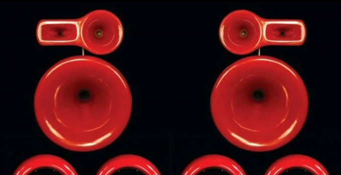 PEQUOD ACOUSTICS REGALA NEL MONDO SOUND E DESIGN ITALIANI