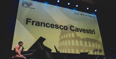 FRANCESCO CAVESTRI  ATTESO ALL'INTERNATIONAL JAZZ DAY DI ROMA E POI A PIANO CITY MILANO 2025