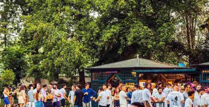 River Garden Cremona:  12/7 White Garden e 13/7 Pool Party hip hop by Rehab
