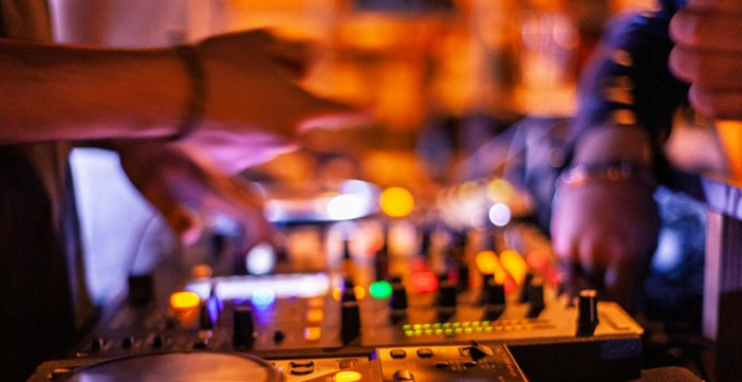 CrazyLele: “Così è nata "Hold On" (Looptrack / Jaywork Music)