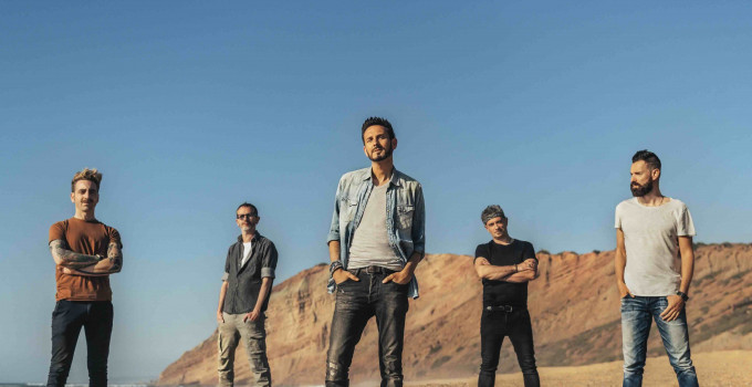 I The Sun domenica 30 novembre tornano con “FUOCO DENTRO”, un album in uscita per La Gloria, che è insieme dichiarazione di iden