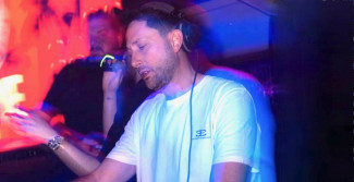 Alessandro Br1: "Stay With Me" con  Al-Garb, "Mami"