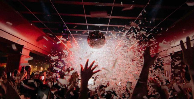 River - Cremona, un dicembre '25 pieno di ritmo. Con VidaLoca, TRL 2000,  Æ