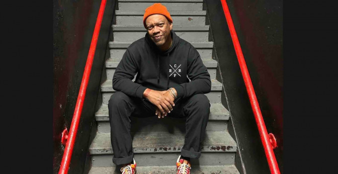 13/12 Tedd Patterson fa scatenare Hype Disco - Castel Volturno (Caserta). Una dj icona della House in un top club campano