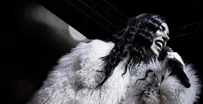 2/4 Bianca Atzei protagonist al The Beach - Sharm