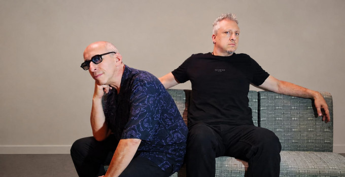 “Nuove Frequenze” (Altodischi/Black Candy), il nuovo singolo degli Aperegina
